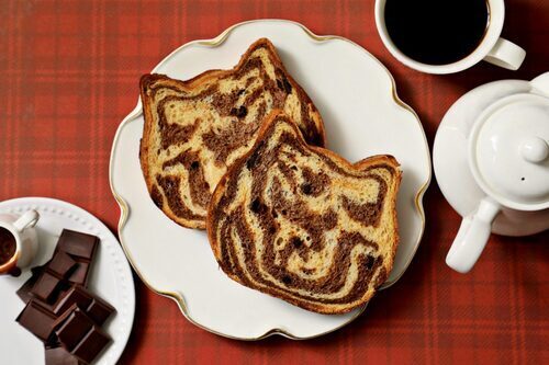 ねこねこ食パンショコラキャラメル