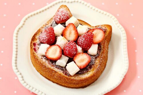 ねこねこ食パン 練乳いちご