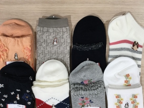 ソックス3足1,320円